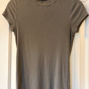 A New Day Women's Gray Short Sleeve Top